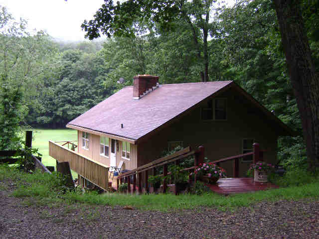 Building photograph for 482 NONNEWAUG RD